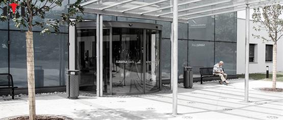 تحلیل هزینه‌-فایده استفاده از درب های اتوماتیک در مراکز تجاری پرتردد